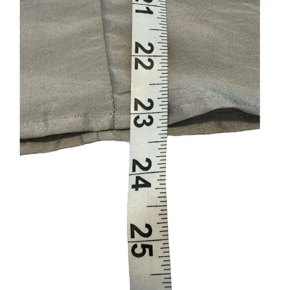 NEW WD.NY Size 4 Silver Shiny Ruffle Neck Button Front Bell Sleeve Top NWT - Picture 6 of 6